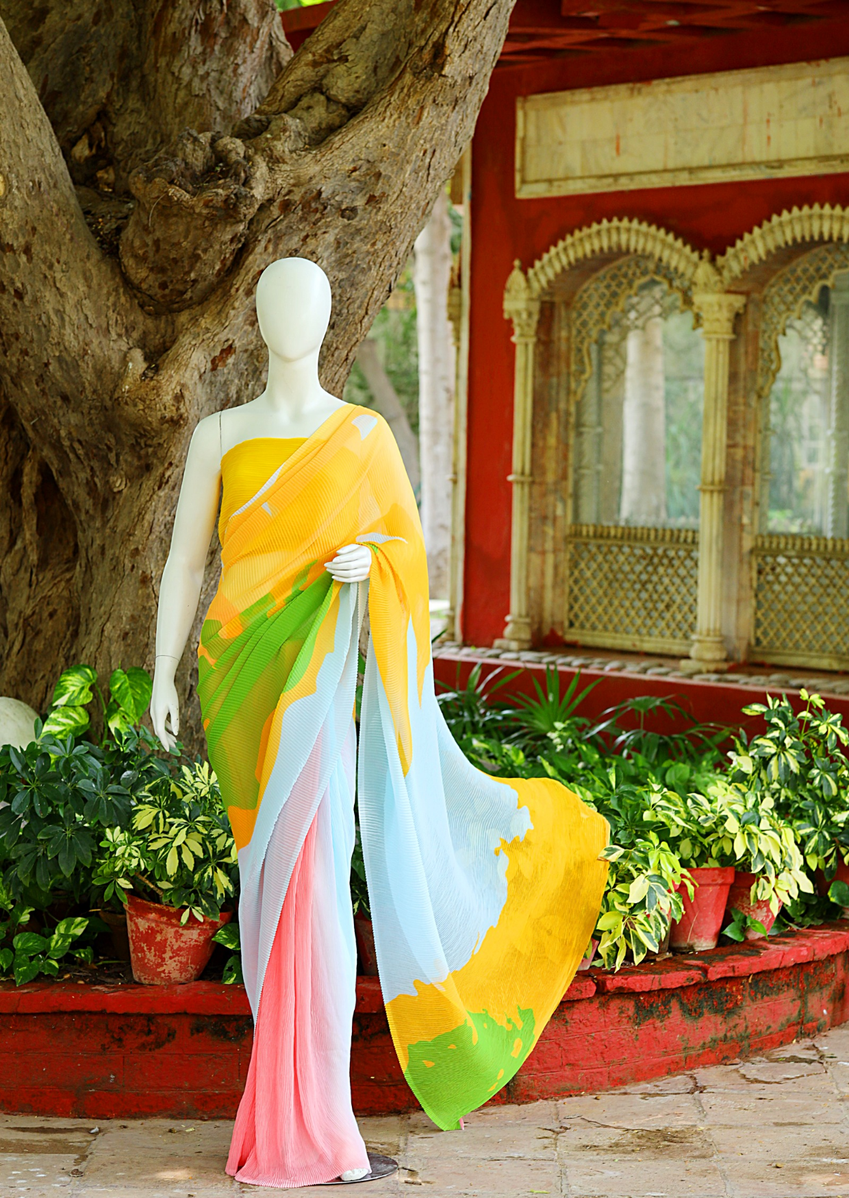 Marigold Yellow Crushed Soft Moss Georgette Saree